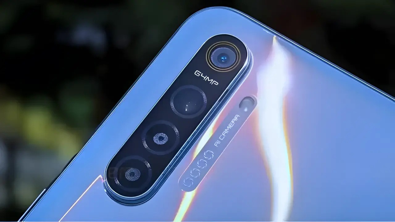 Honor Magic V5 – Latest Foldable Smartphone with Powerful Performance & Sleek Design